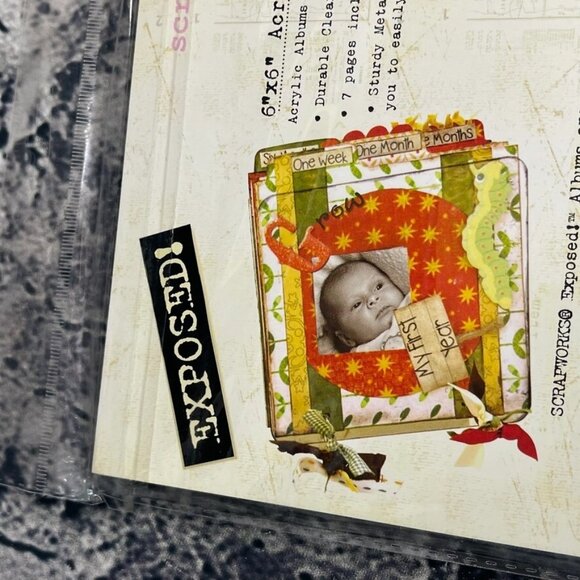 Exposed! 6x6 Clear Acrylic 7 Page Album Square Edge Scrapworks Unique - Picture 7 of 9